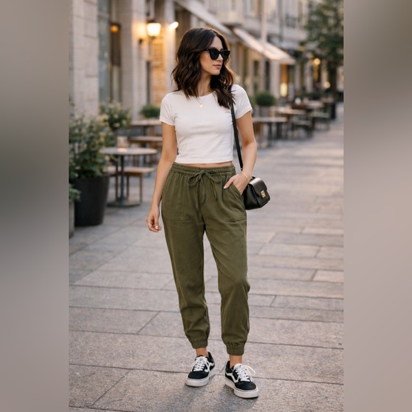 Victoria's Secret Pink Green Woven Twill Joggers Pants feb sale - Picture 2 of 6